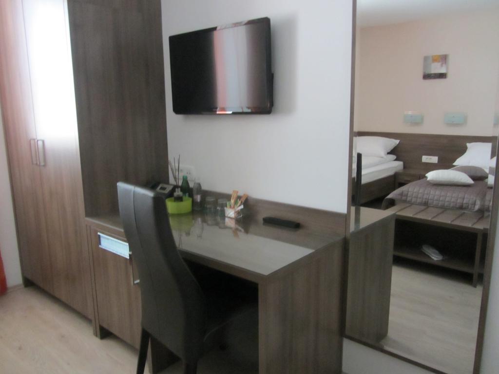 Villa Tollazzi Logatec Cameră foto