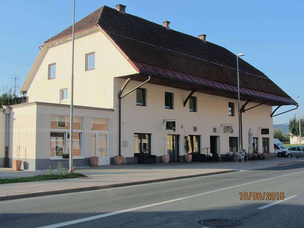 Villa Tollazzi Logatec Exterior foto
